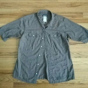Patagonia short sleeve organic cotton shirt.